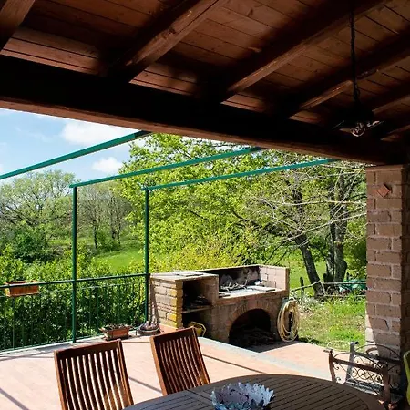 La Casa Rossa Nell’oasi *