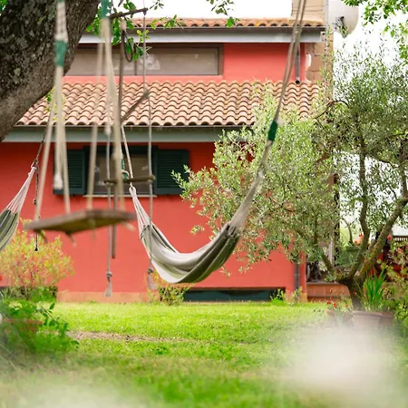 Casa vacanze La Casa Rossa Nell’oasi *